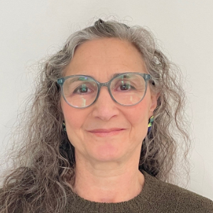 Prof Leslie Russek