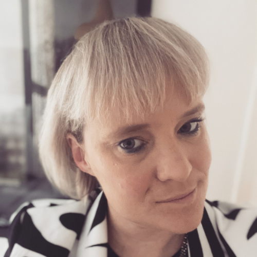 Dr. Jessica Eccles